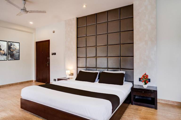Super Townhouse Guwahati Railway Station Formerly Niharika Guest House — photo 2