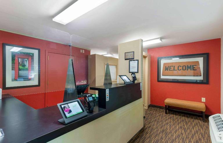 Extended Stay America Select Suites - Atlanta - Kennesaw Chastain Rd. — photo 2