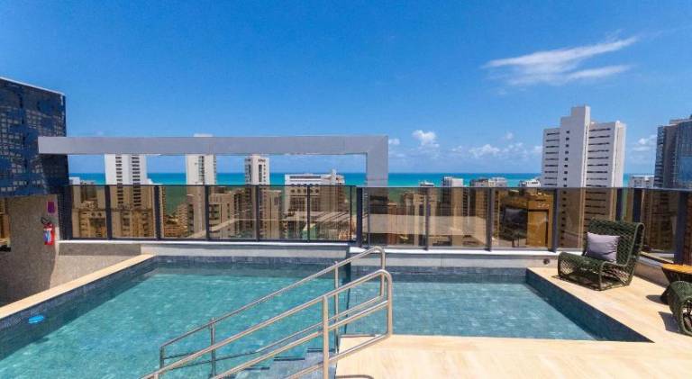 Apartment with pool, terrace & garden | Good for workation in Recife