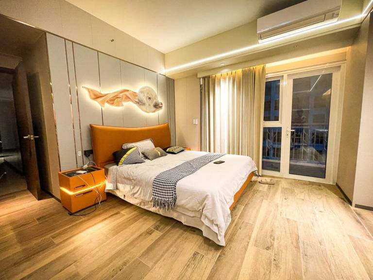 Charming house with pool & terrace | Good for workation | Pet-friendly in Makati