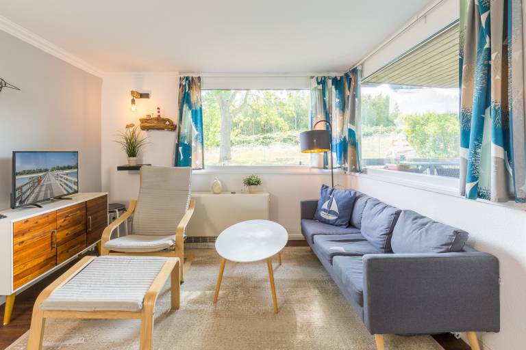     
Ferienhaus ∙ 3 Gäste ∙ 2 Schlafzimmer
