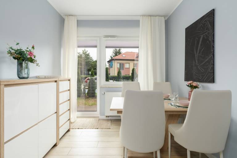 Holiday apartment with yard — photo 4