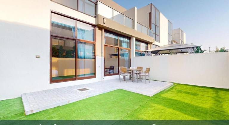 187 m&sup2; Ferienhaus