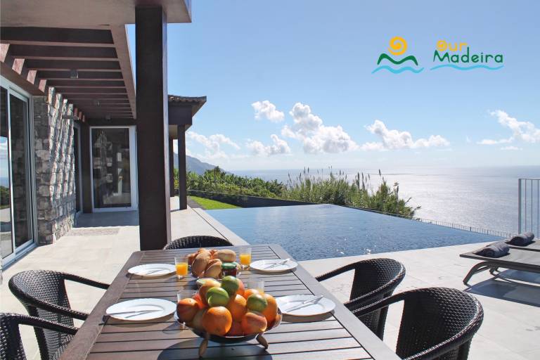 Cliff top villa panoramic sea views Cliffscape
