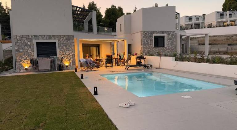 Vacation home with terrace, private pool & grill in Kas