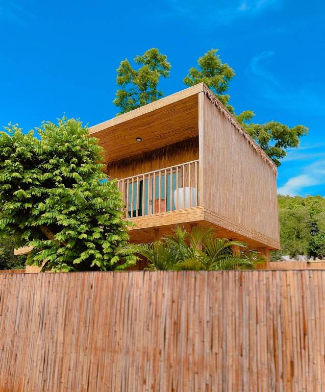 House with pool in Chonburi