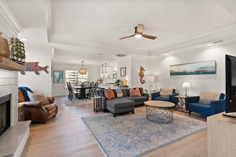 Splish Splash Cottage - 112 Toluca Lane — photo 4