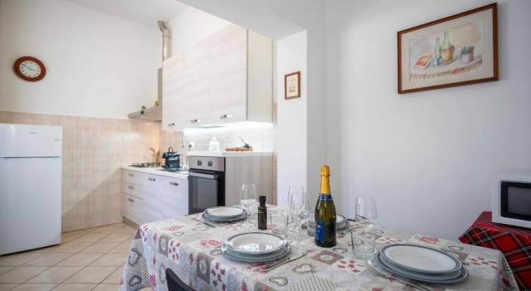 Rental apartment with 1 room for 4 persons — photo 3