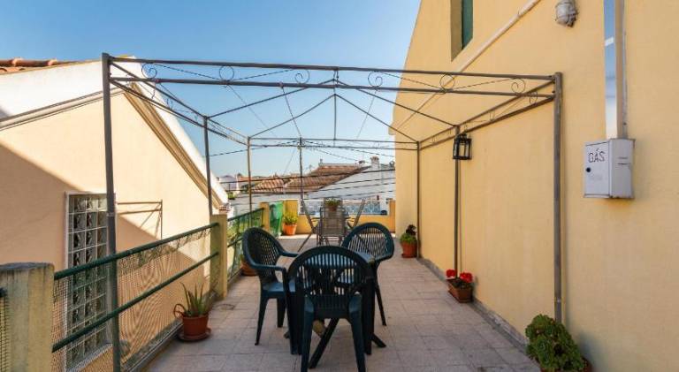 Lisbon South Bay Rooms