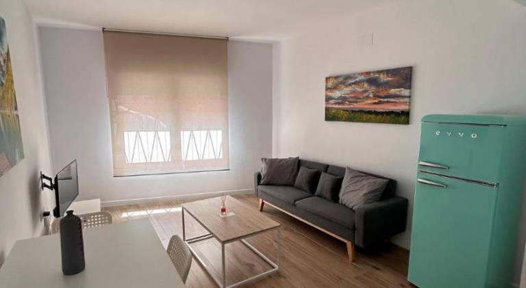 Apartment with patio | Pets allowed — photo 3