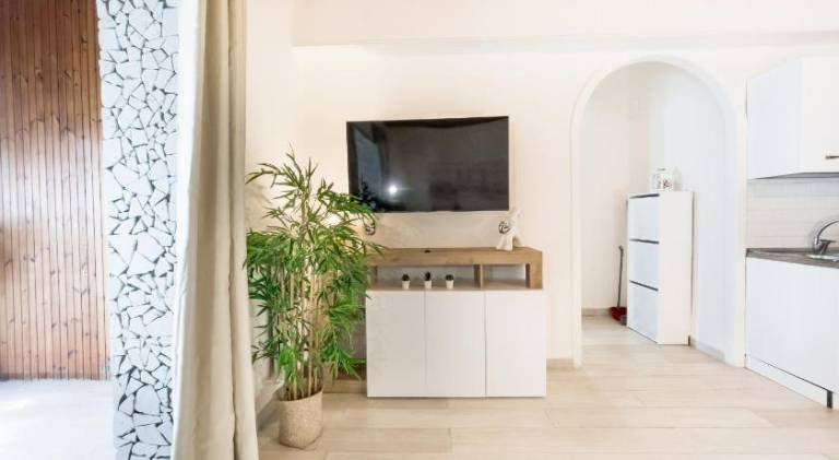 Nice apartment with pool | Close to the beach | Perfect for remote work | Pets allowed — photo 4