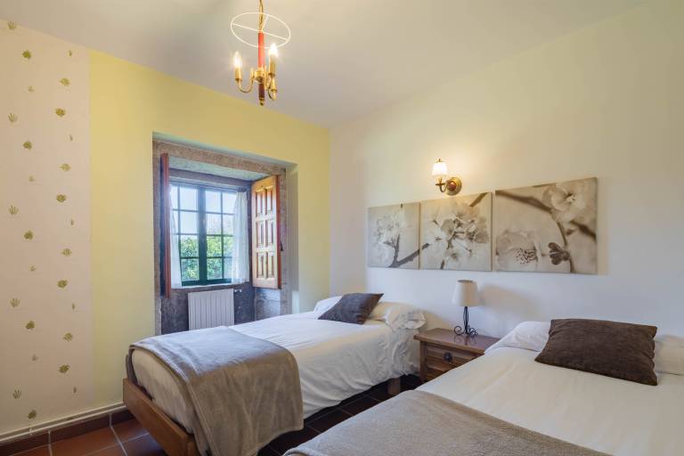 Bed & Breakfast Cristêlo Côvo