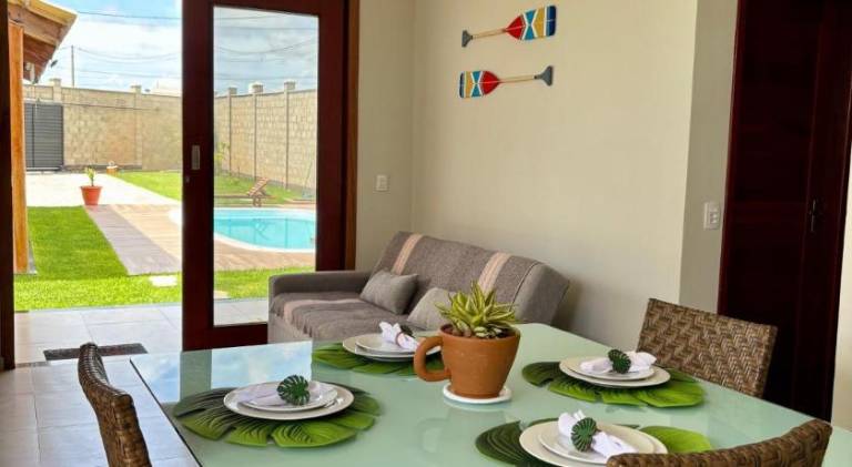 House with pool — photo 3
