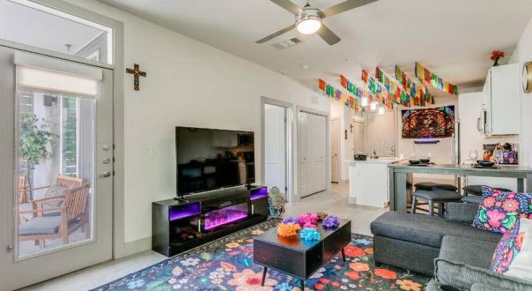 Rental apartment with pool — photo 2