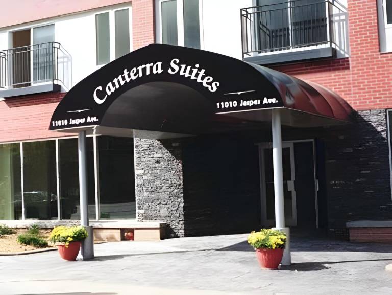 Canterra Suites Hotel in Edmonton, AB