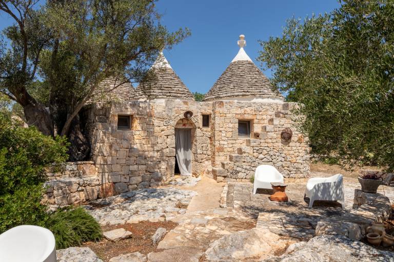 Villa Trulli Colle Specchia with Private Pool Surrounded by Nature — photo 3