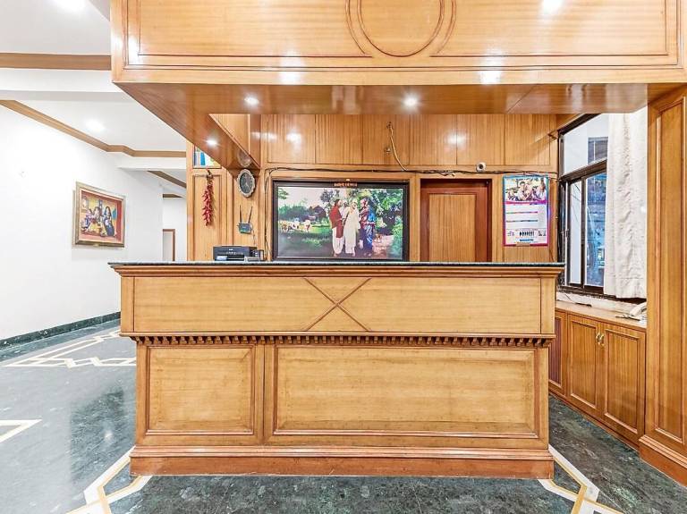 Hotel Indore Palace — photo 4