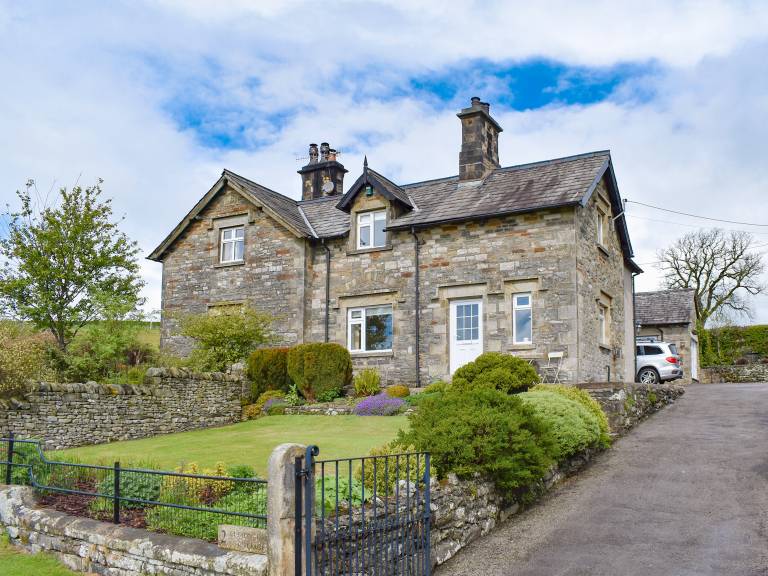 Cottage  Kirkby Lonsdale