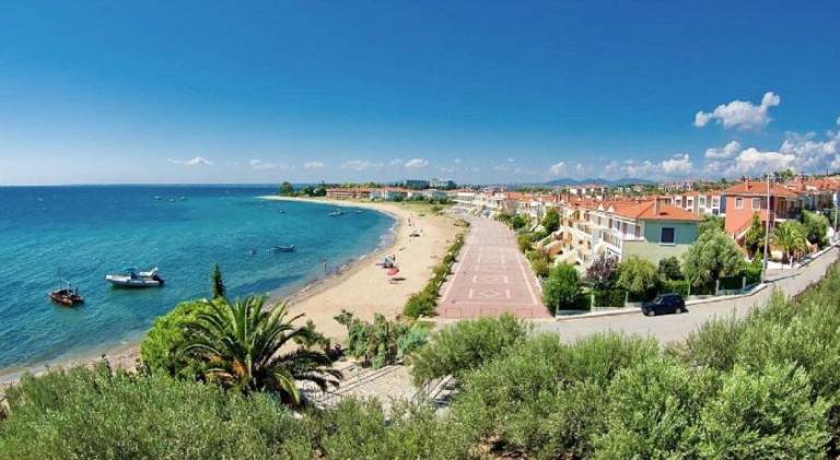 Holiday apartment with patio & yard | Close to the beach | Dogs allowed — photo 4