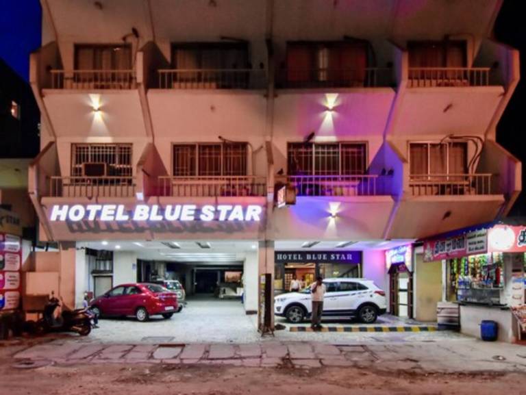 Hotel Blue Star