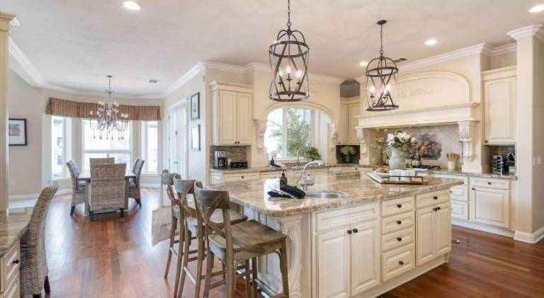Big house with pool | Perfect for remote work | Pet-friendly — photo 3