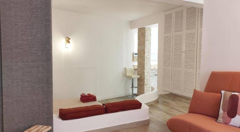 Apartment with 1 room for 4 persons — photo 2