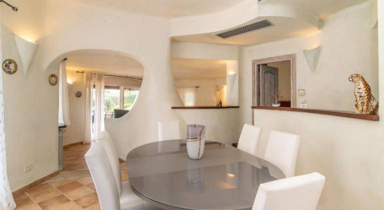 Villa with 2 rooms for 4 persons — photo 4