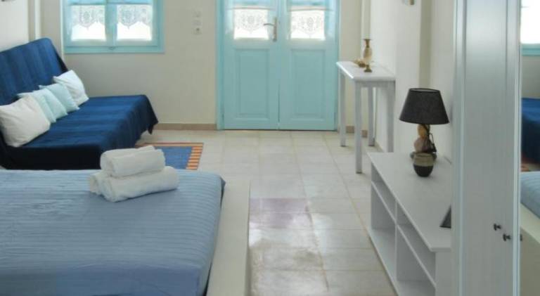 Fully equipped charming vacation home with private pool & barbeque | Beach nearby | Perfect for remote work | Pet-friendly — photo 2