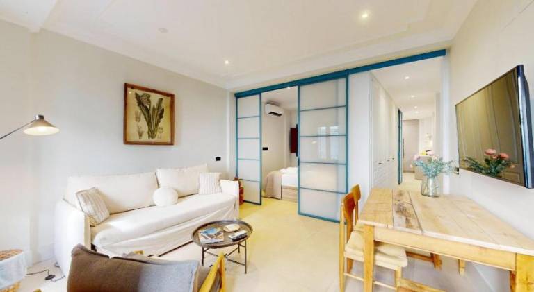 Serviced apartment with terrace | Close to Royal Palace of Madrid in Madrid