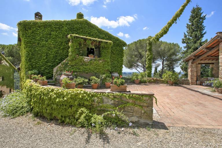Relaxing Tuscan Country near Florence
