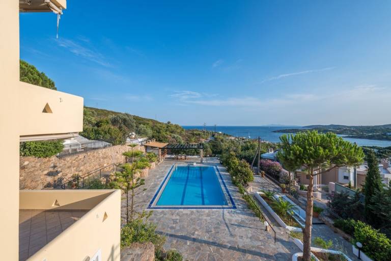 Βίλα  Lavrio