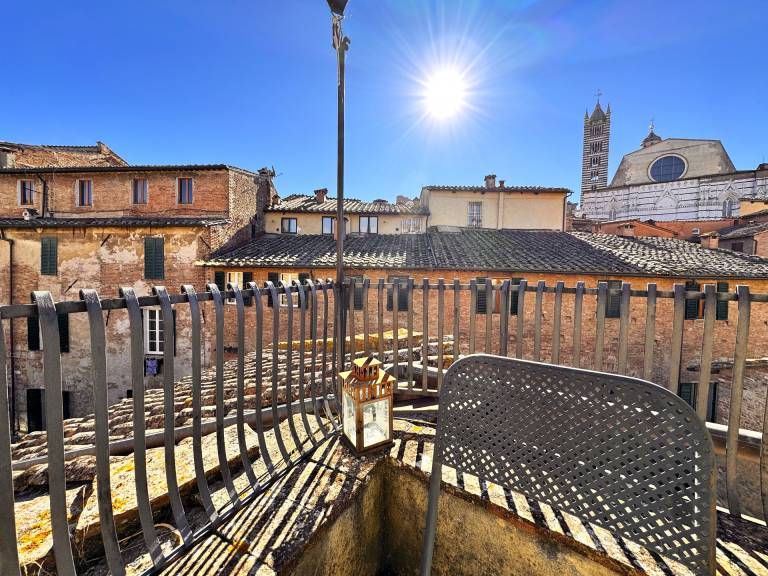 LA COSTARELLA- central with cozy terrace — photo 4
