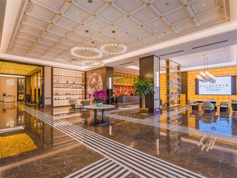 Jinjiang Metropolo Guangzhou Hanxi Changlong Wanbo Subway Station Hotel — photo 3