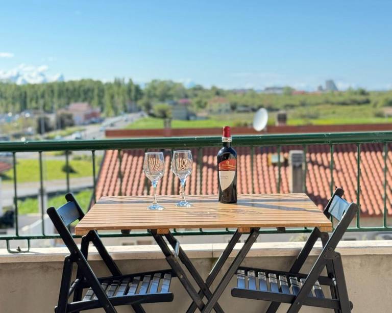 Holiday apartment with terrace — photo 2