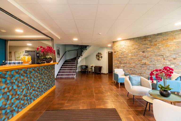 Brit Hotel Confort - La Tour Blanche — photo 4