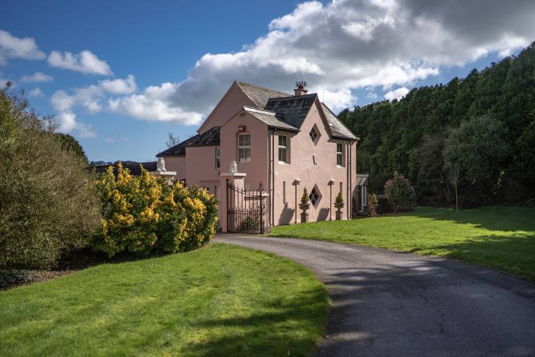 Lodge  Kinsale