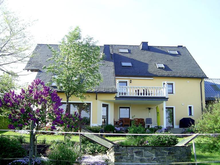 Apartment with sauna & barbeque in Bitburg