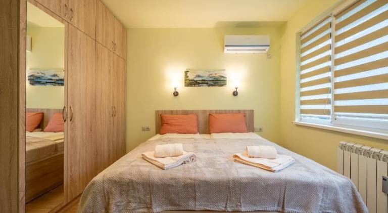 Rental apartment with 3 rooms for 7 persons — photo 2