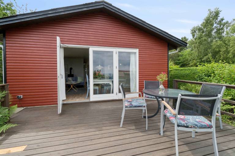 Cozy house with sea view and beautiful location — photo 4