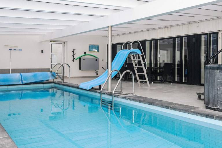 Vacation home with BBQ, pool & terrace | Dogs allowed in Ebeltoft
