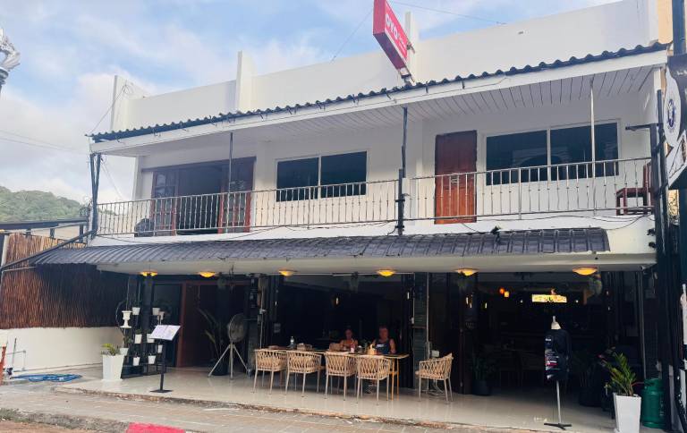SET INN Restaurant & Bar — photo 3
