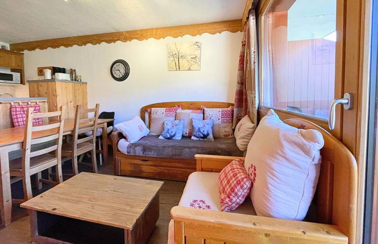 Rental apartment with 2 rooms for 4 persons — photo 3