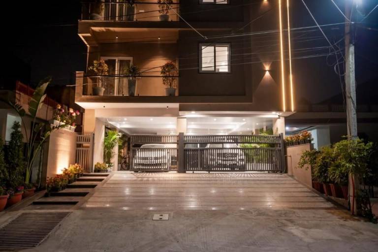 Apartment Guru Jhambeshwar Nagar A