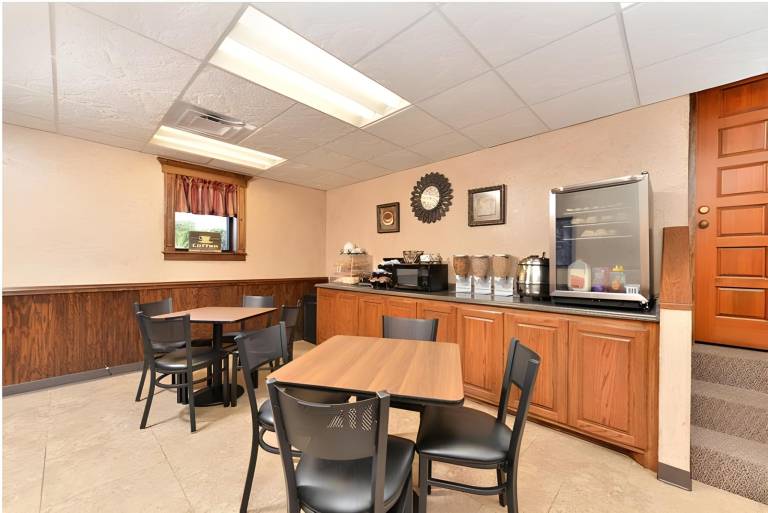 Guest Inn - Ardmore OK — photo 3