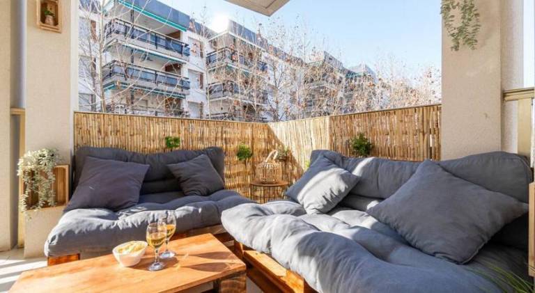 50mBeach-2room-Pool-wifi-BigTerrace-PortAvntura-AA10 in Cambrils