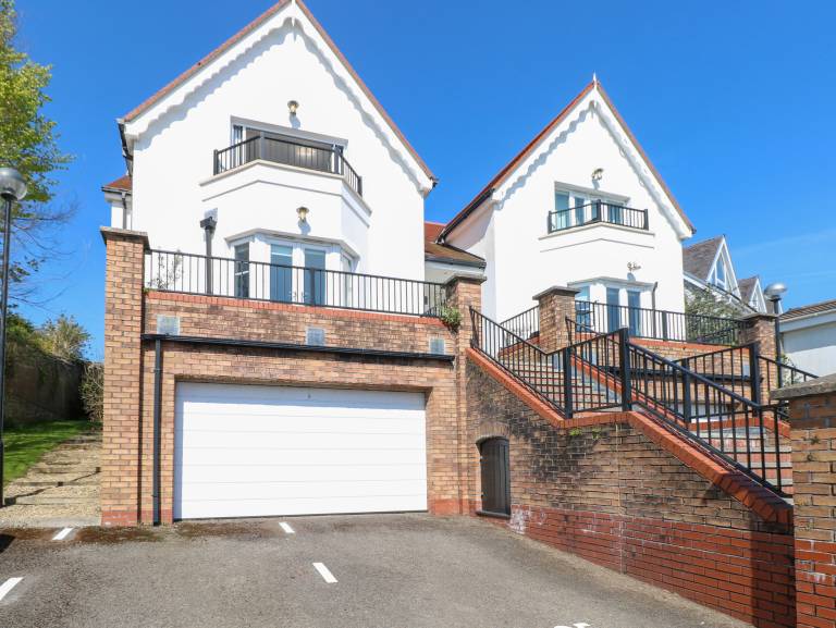 Cottage  Tenby