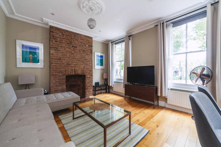Charming One Bed Oasis in Hammersmith