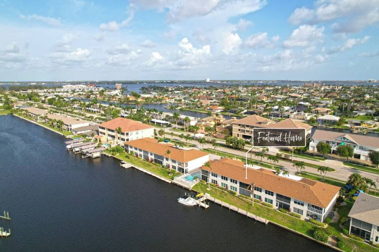 Condo  Caloosahatchee