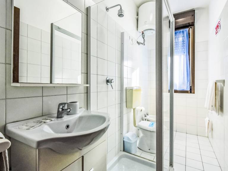 Apartment with 1 room for 4 persons — photo 4