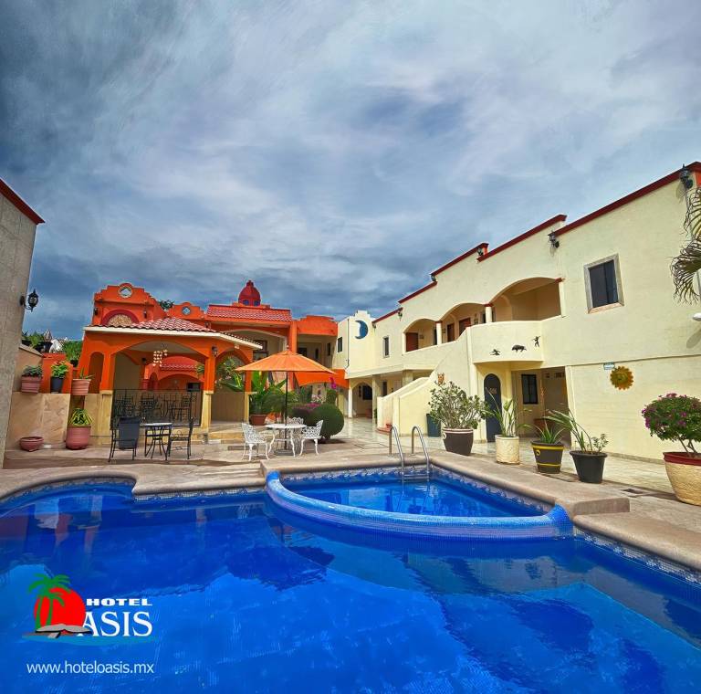 Hotel Oasis in Comondu